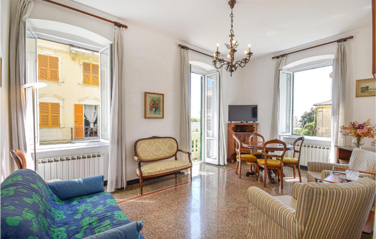 3 Bedroom In Nervi Appartamento